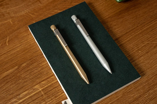 Lazlo, the ballpoint pen with a neodymium magnet mechanism